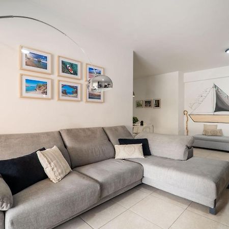City Beach Apartment Chania  Buitenkant foto