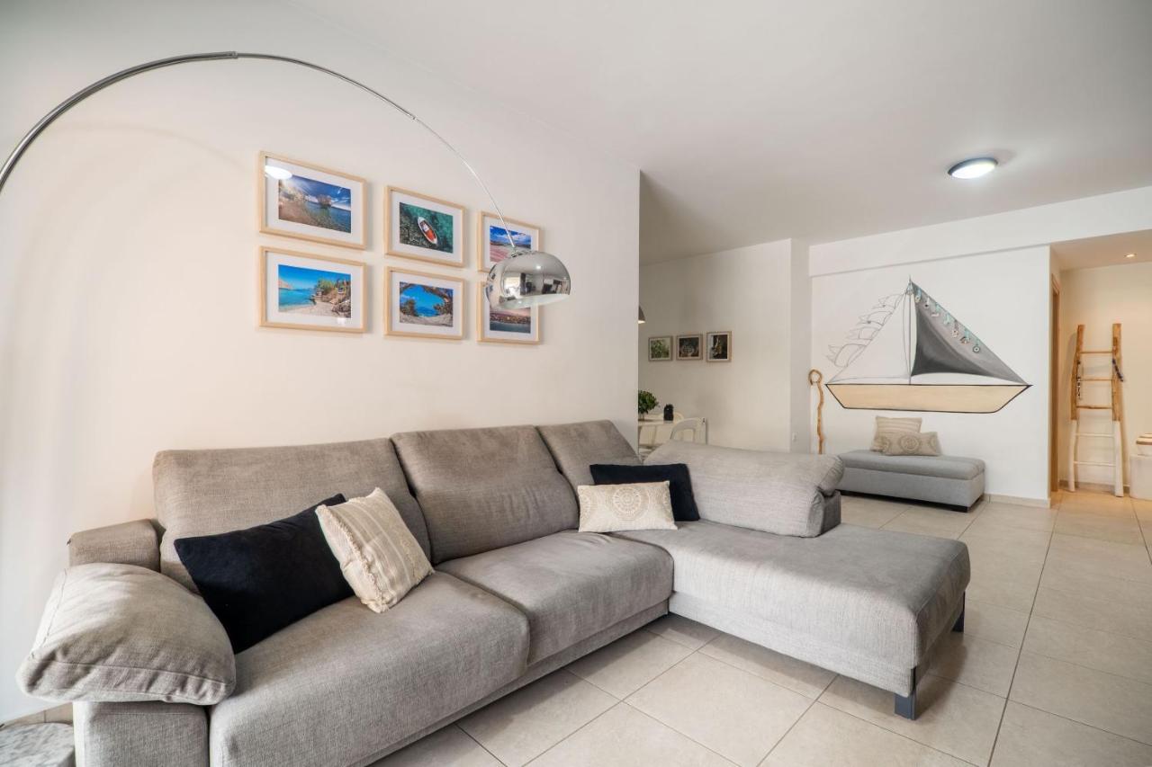 City Beach Apartment Chania  Buitenkant foto